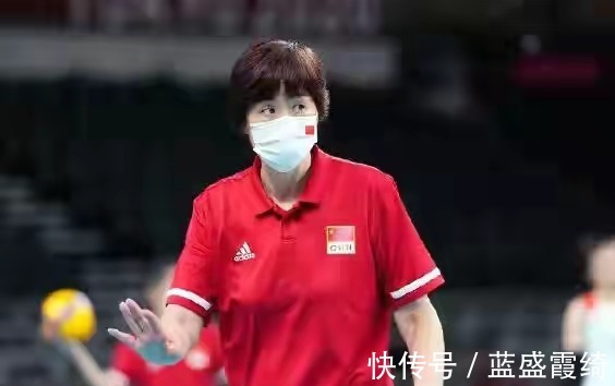 中国女排|女排新帅上任三把火,丁霞刘晏含是否该保留朱婷李盈莹谁为核心!