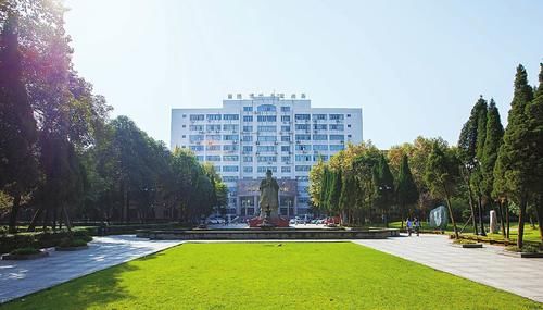 四川师范大学在省内排名怎样？能进下一轮双一流吗？