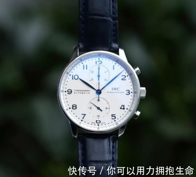 欧米茄|三十多岁的男人怎么能没有适合的腕表？那么都有哪些方面需要注意呢？