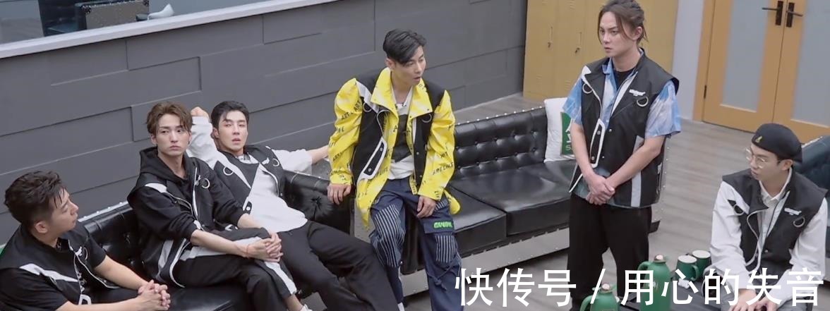 赵文卓|《披哥》规则离谱！人气前六自动归张晋，第一名的李承铉无人可选