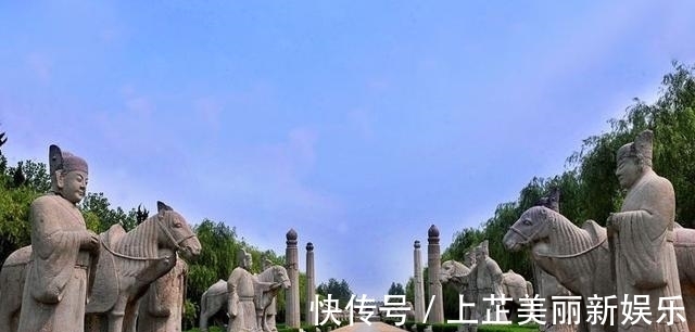 墓地|中国最“牛”的祖坟: 后代出了16位皇帝, 就连高铁都要绕道走!