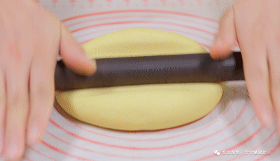辅食|吃一次就让你忘不了的奶香玉米棒「宝宝辅食」