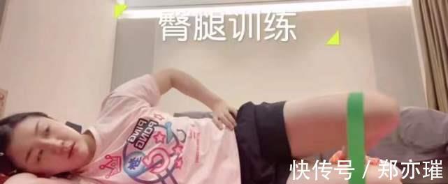 颜值担当|陈梦隔离期吃烤红薯和玉米,疯狂拍脸护肤,肤白貌美,自夸美少女
