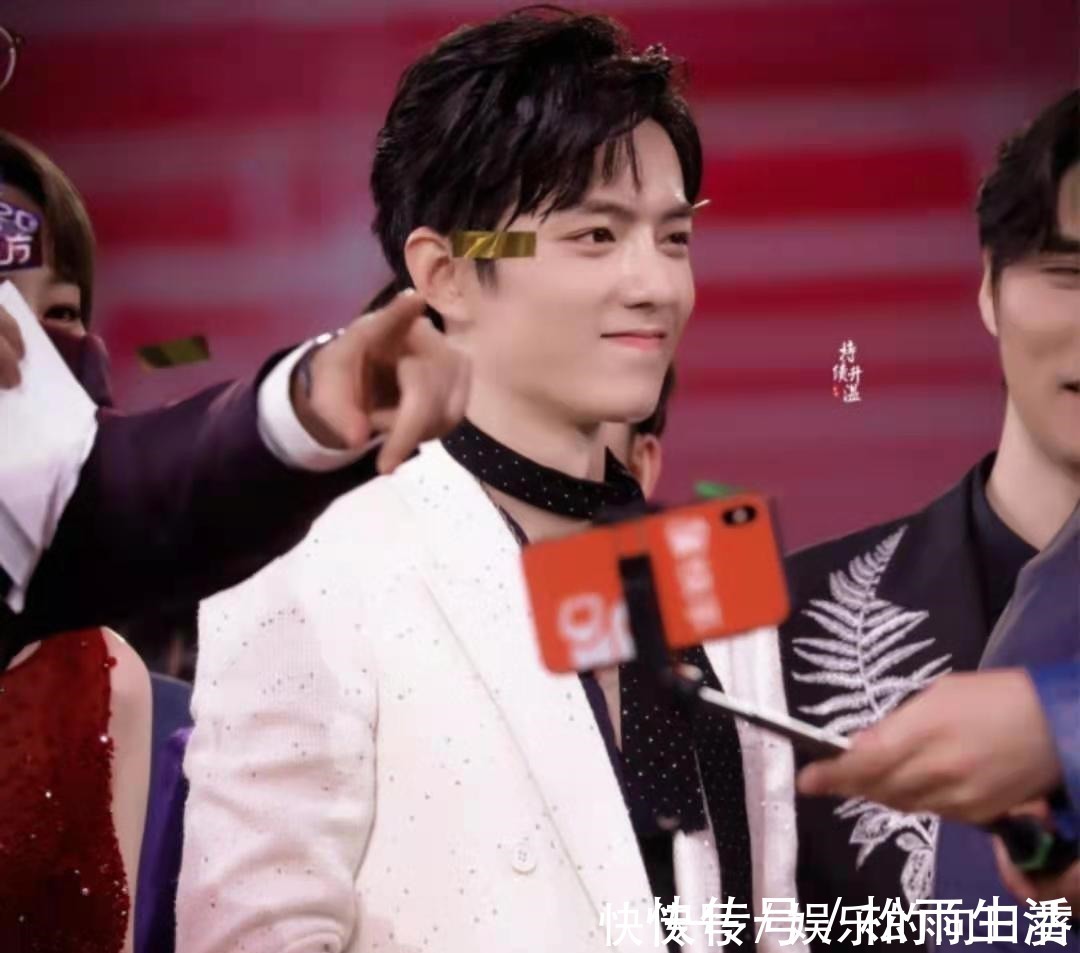 常駐|肖戰(zhàn)常駐綜藝已定!事業(yè)規(guī)劃檔期塞不下,主辦方死磕才成功