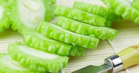 肠胃|女性到了中年坚持常吃以下食物，排毒清肠，调理肠胃，呵护身体