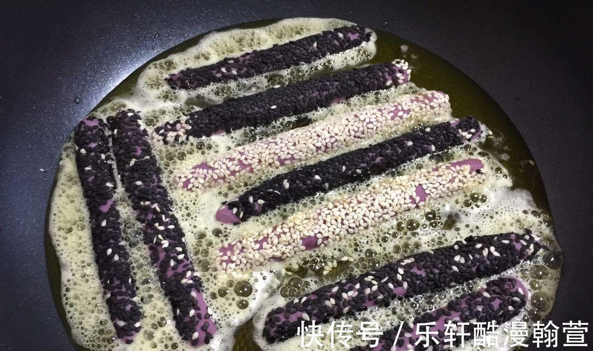 美味|紫薯营养丰富，搭配满满的芝麻，炸出美味的小吃