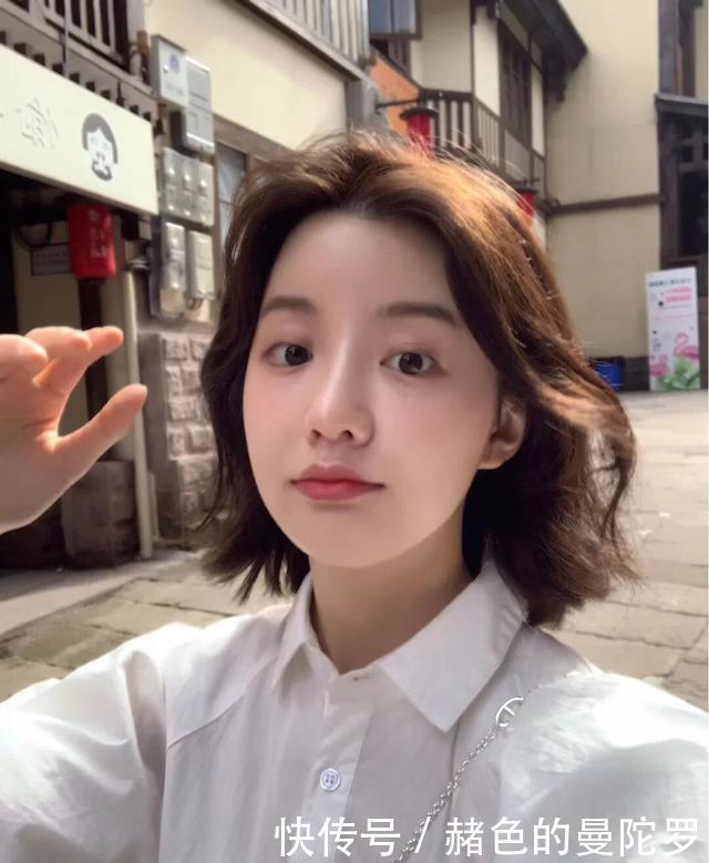 短发造型|看了这些短发造型,才知道短发也能“花样百出”,最后一款显脸瘦