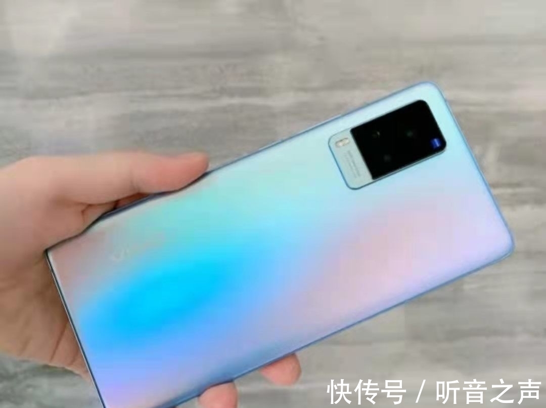 vivo|从3799跌至2799，曲面屏+5nm芯片+微云台主摄，售价更亲民了