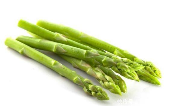 尿酸偏高的人,尽量少碰这3类高嘌呤食物,痛风或会绕着走