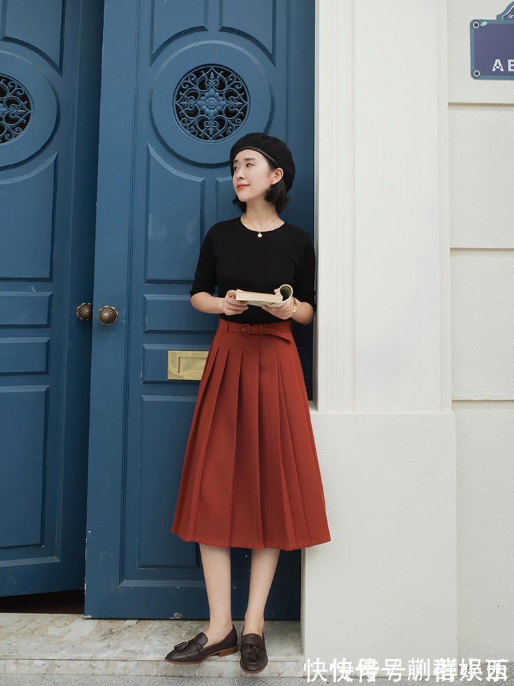 姜黄色 穿什么“短裙”太土了!瞧今秋流行“膝下裙”,20-50岁穿都好美