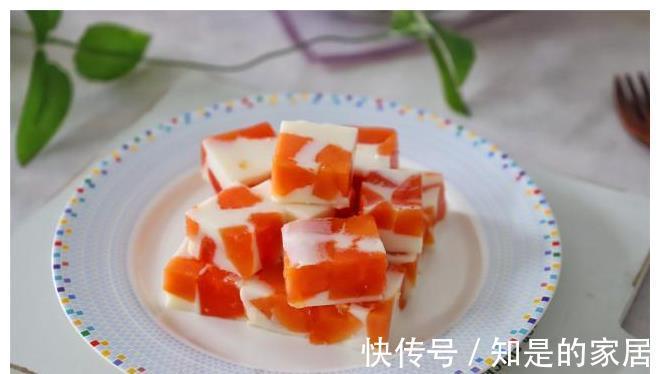 牛奶|不用烤箱不用蒸，教你做好吃的小甜品，香甜滑嫩，一口一个停不下
