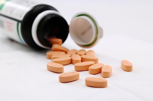 肺癌患者|肺癌发生了脑转移，10年过去，却依然健康，是怎么做到的？