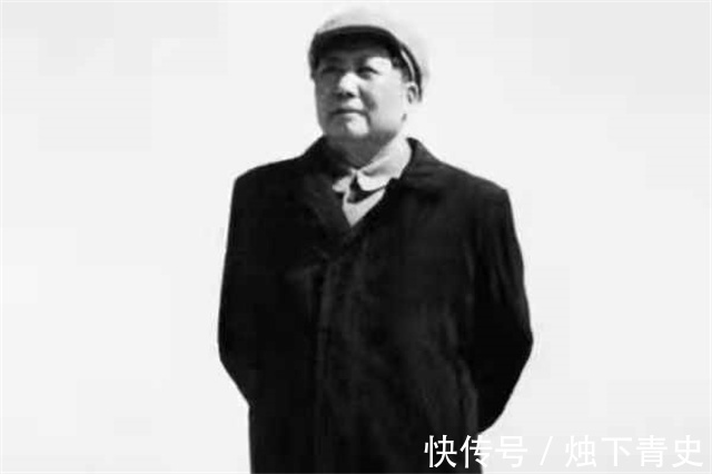 chiang#1935年毛主席作一首《念奴娇》,2006年一同济副教授因无知出洋相