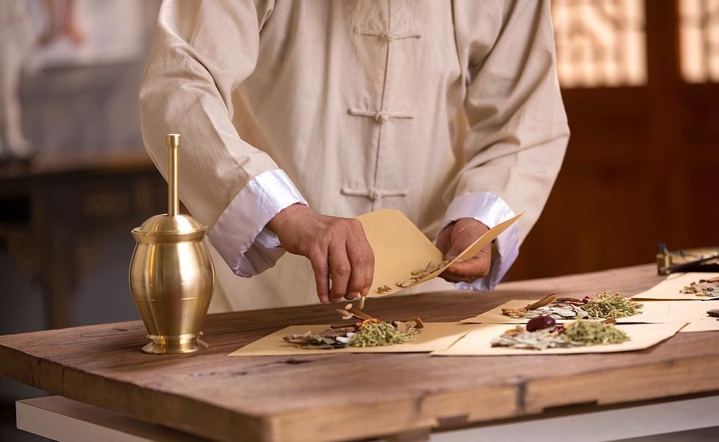 民间流传已久的治牙疼奇方,4味药泡茶喝,不到2块钱,一剂见效!