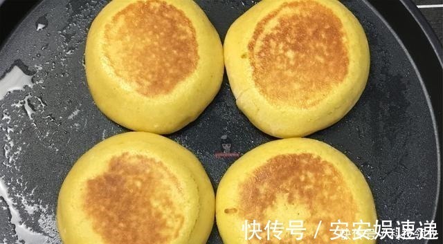老太太|教你玉米松饼正宗做法,掌握2个小技巧,简单好吃,松软香甜