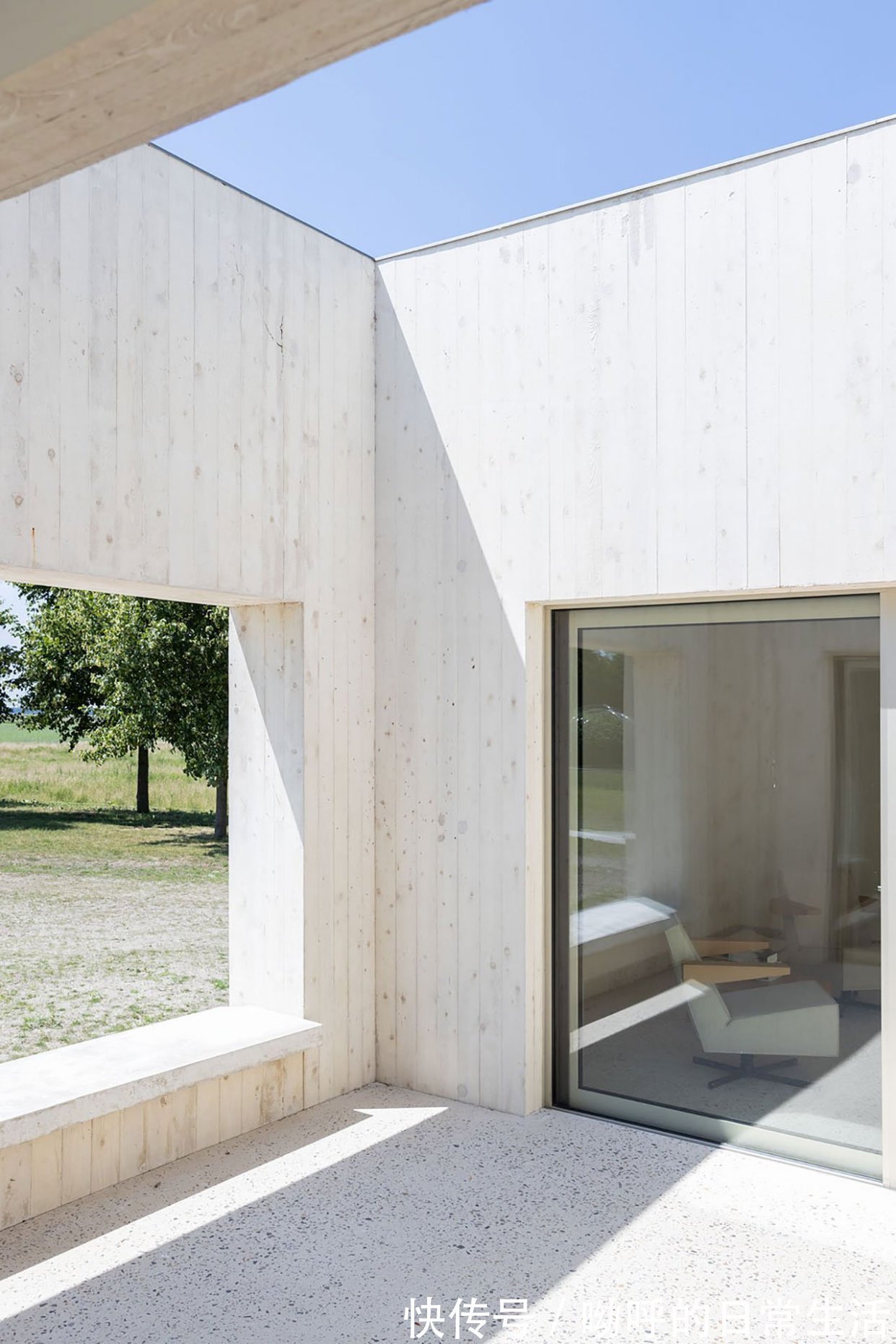 混凝土|2021年BNA最佳建筑奖:德科特·范·沙伊克设计极简主义住宅