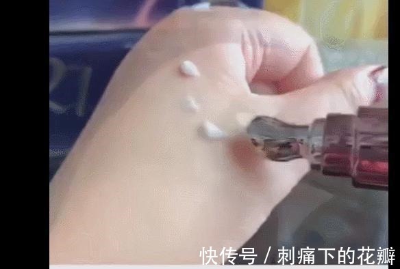 漂亮 中年女人想要越活越好看,建议在这4处多花时间,精致漂亮显年轻!