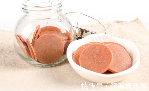 山楂片|5岁前管住孩子的嘴,儿科医生:3种零食不能吃,容易积食不长个