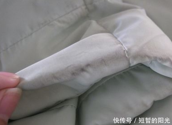 清洗羽绒服有窍门,教你4种清洗羽绒服的小妙招,省时省力还干净