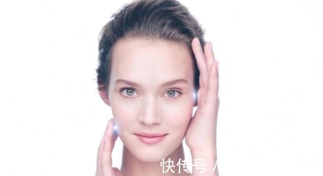 护肤品 谈“成分”色变!护肤品中的防腐剂、酒精、香精,到底有多可怕!