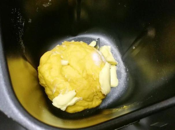 超美味的南瓜面包,粗粮烘培有营养,在家自己就能做