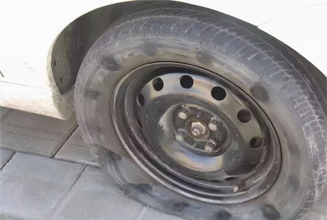 长时间|私家车停放一年会伤车？小万亲自经历