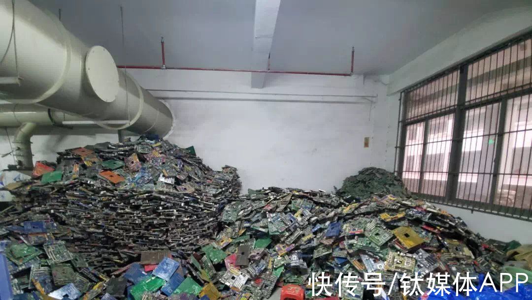 华强北|深圳华强北的“赌局”