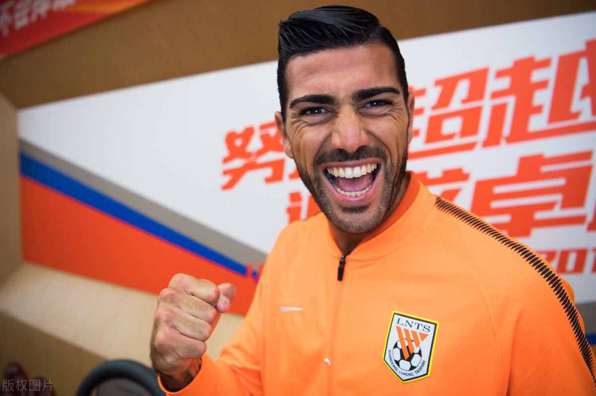 奥斯卡佩莱|热议!英媒评中超5大外援“为钱自毁前程”,奥斯卡佩莱位列其中