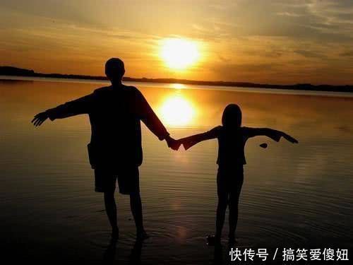 初中女生|初中女生5年写56本小说30W字,爸爸全部撕毁只想让她考个好大学