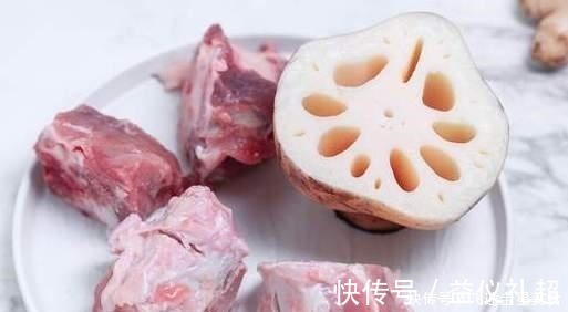 肋排|炖莲藕汤时,为啥炖不烂还发黑大厨给你支两招,莲藕鲜香又软烂