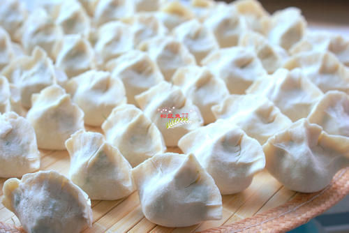 适量|鸡蛋和它是绝配,晚饭吃一碗,隔天排宿便,小腹平坦,皮肤还水灵