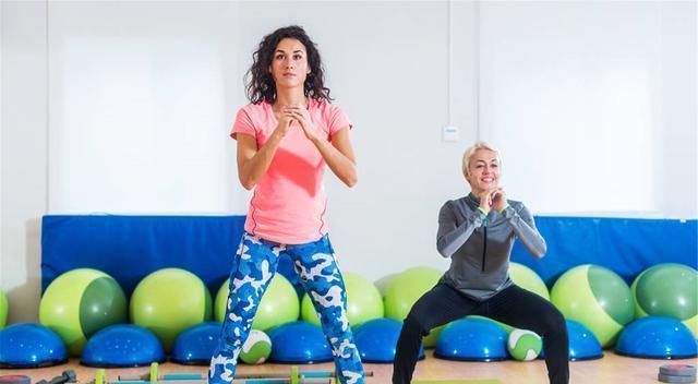 肌肤|女人若想保持年轻态,牢记“3少4多”,或能保养肌肤,更具女人味