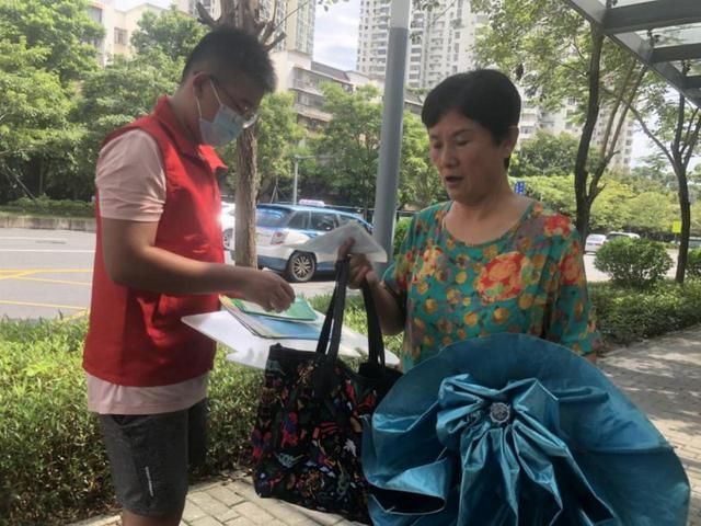 彭军|“安全用药，健康同行”景华社区开展药品安全宣传活动