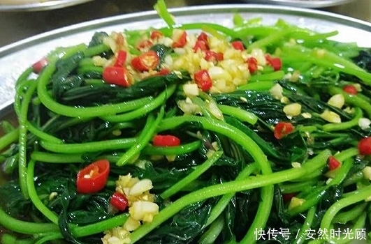 此物|女性不想老得快,不妨多食此物,不贫血了,色斑没了,脂肪也没了