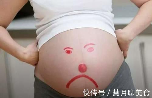 小霞|宝宝脸上产钳印难消,婆婆抱怨儿媳没本事,儿媳一句话回怼太解气