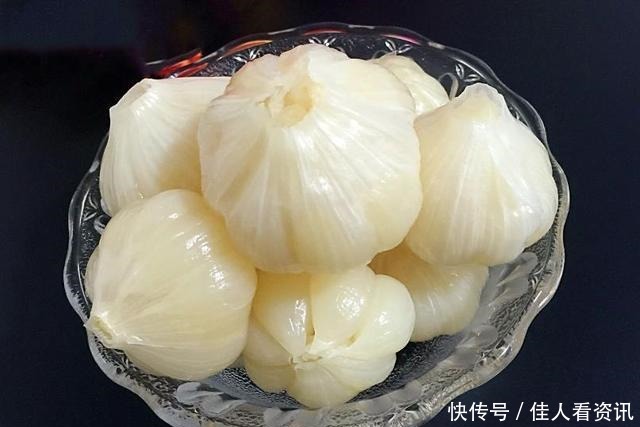 腌制糖蒜,只放醋和糖就错了,加点它,大蒜不发苦,还不容易坏