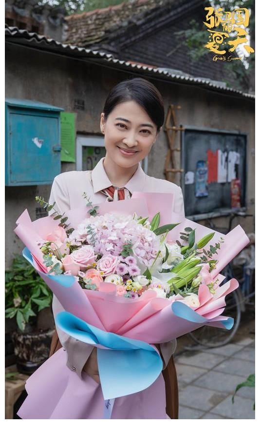 《张卫国的夏天》正式杀青 黄磊携手众实力派展现小人物的温情生活