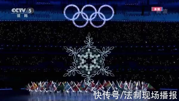 北京冬奥会|2008年梦幻五环和2022年雪花火炬台同框