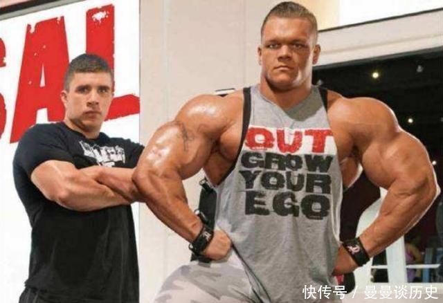 职业卡|240斤的肌肉野兽，19岁健身21岁拿职业卡，却被一口饭噎死了