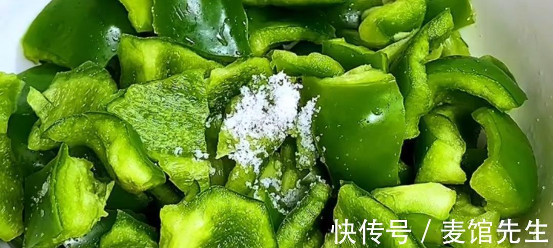 做法|在这里给大家做一道家常菜，做法简单一学就会大家一起试着做吧