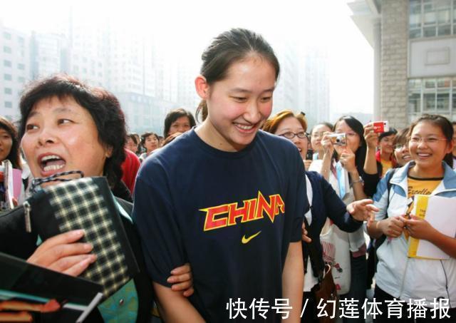国家队|前国家队教练娶小23岁女徒弟,亲口承认:她的技术很好