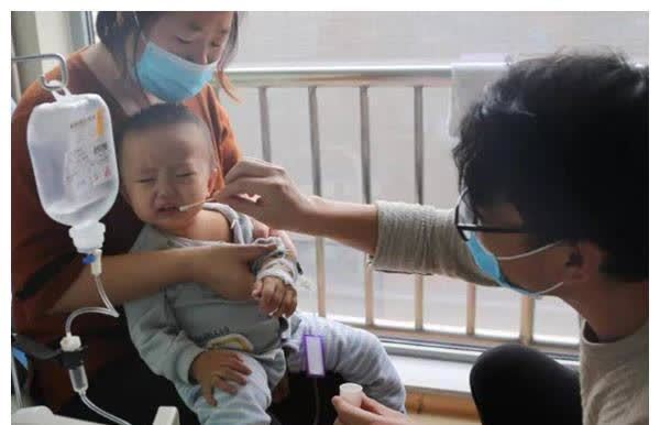 蛋黄|鸡蛋营养好,但是给小宝宝吃鸡蛋,这几件事“做错”伤害健康