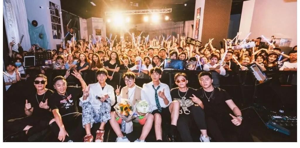 口口聲聲說王靖雯很素，李榮浩，請(qǐng)你別侮辱觀眾智商