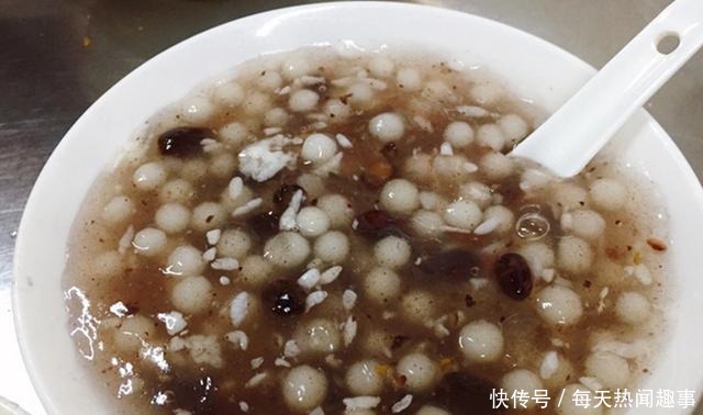  吃货南京行，四天三夜尝遍南京美食，好吃的绝不止鸭血粉丝汤