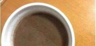 板结|浇花就用“1种水”,啥花都能用,比黄豆水、淘米水强100倍,养根