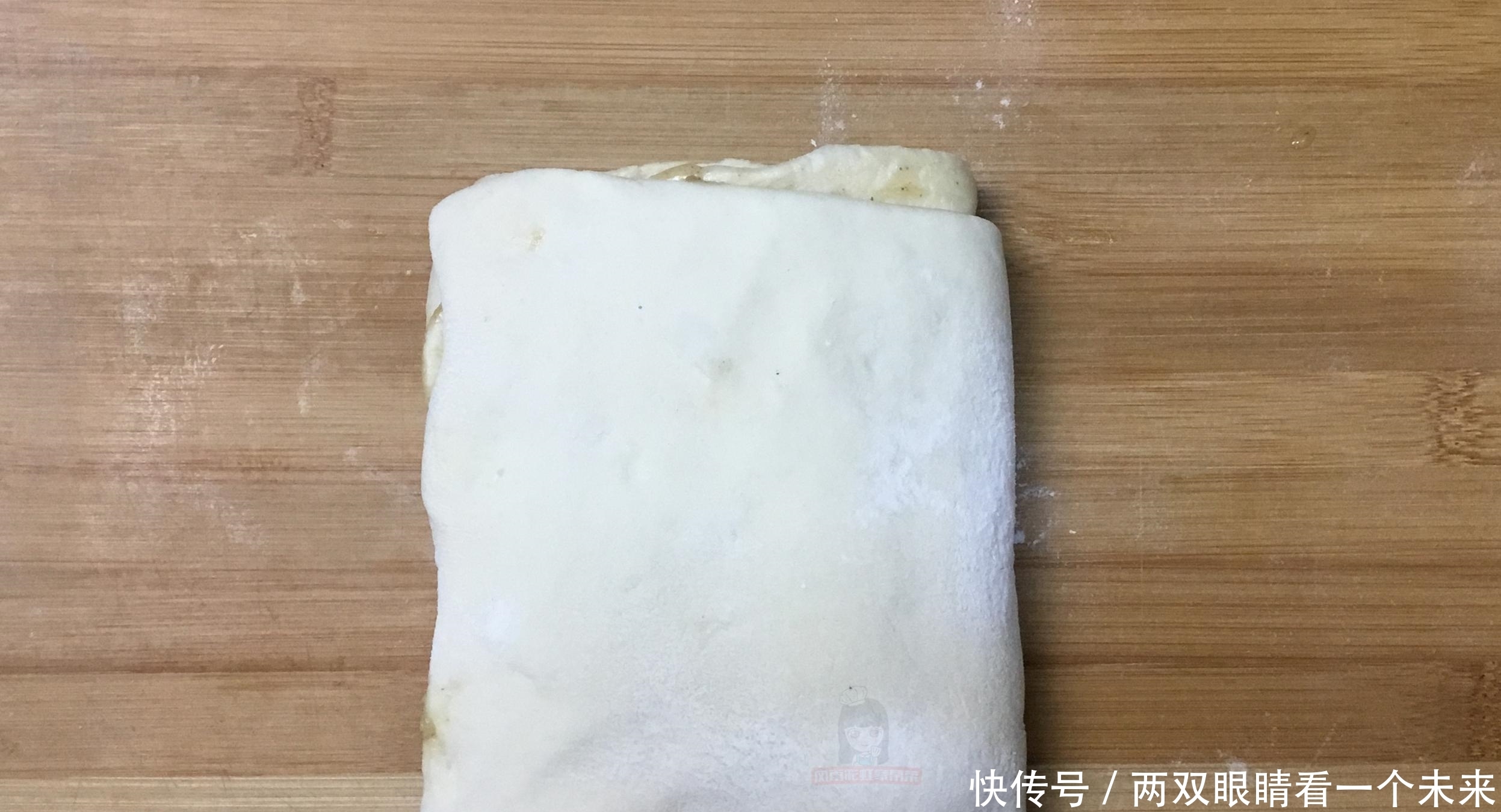 想吃千层烤饼一定收藏,教你简单做法,酥脆又起层,全家人都爱吃