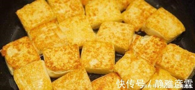 煎豆腐之前,多加一个步骤,豆腐不容易碎,而且更入味