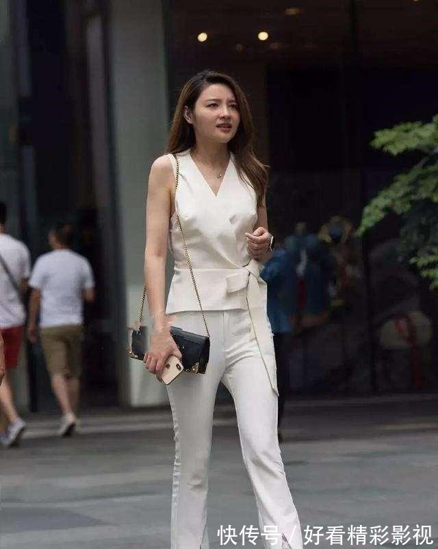 打底裤 紧身的打底裤只有自信的小姐姐才敢穿,得体耐看又时尚,特别好看!