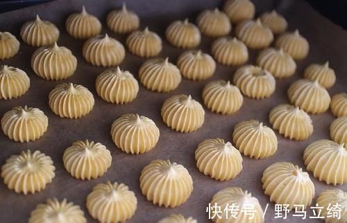 真的是高颜值的美味了，材料也是极其简单的，吃起来奶香味也是蛮足的