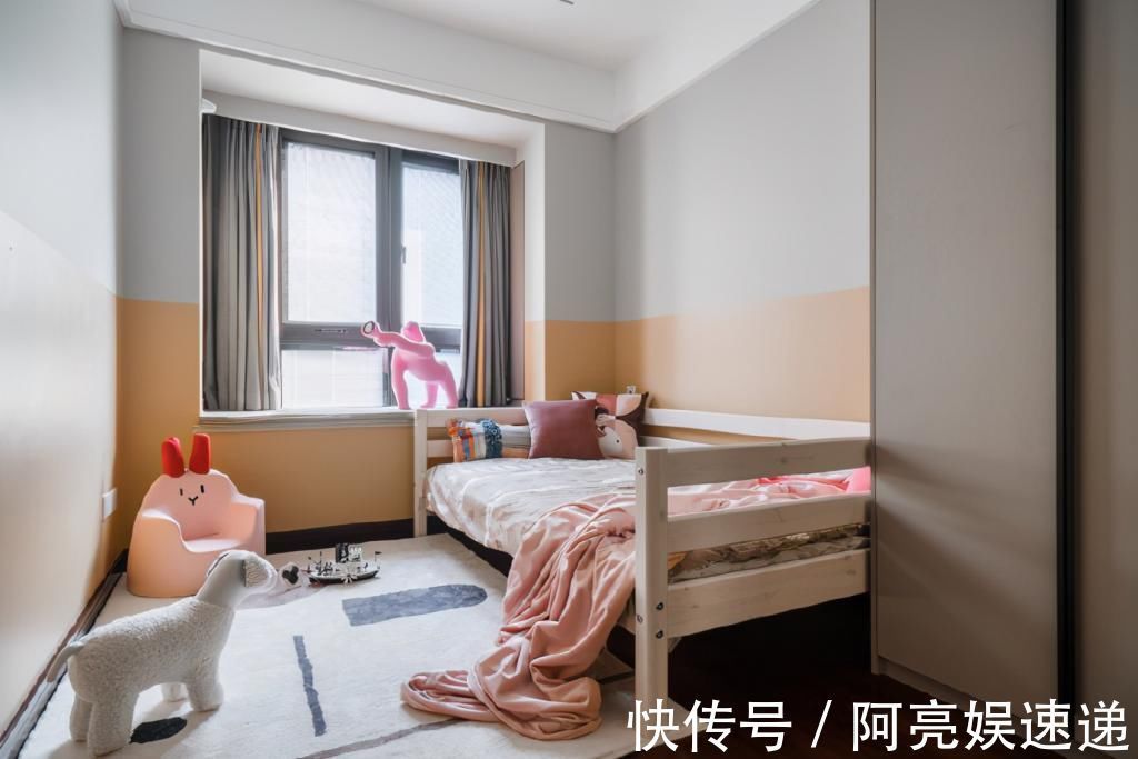 简约|120平现代简约装修，灰色调的主色，低调又很有质感